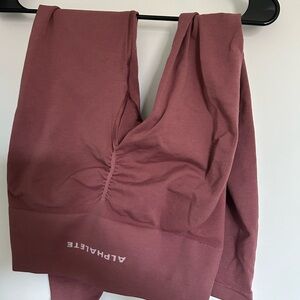 Alphalete amplify rose leggings
